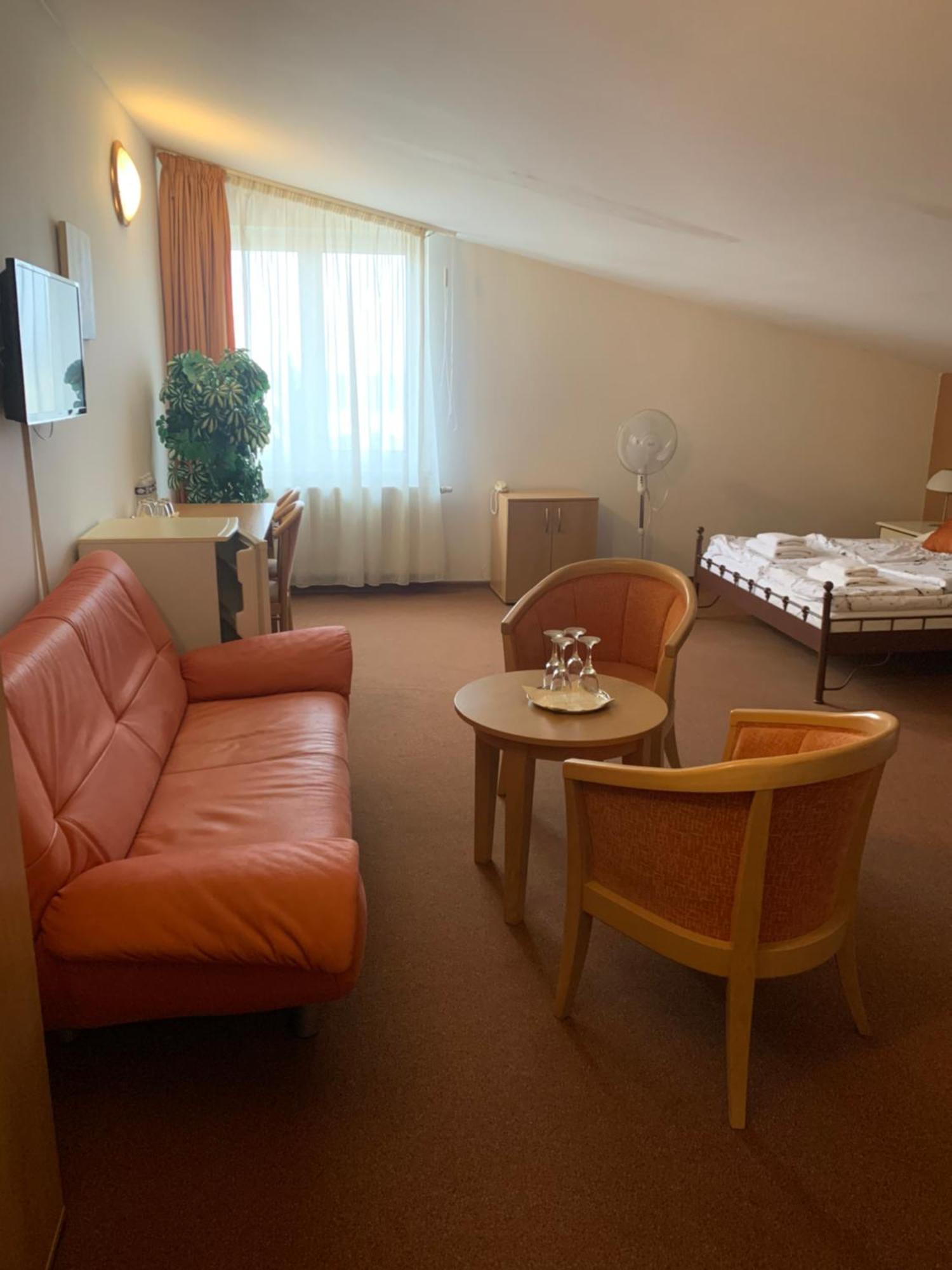 Sporthotel Patriot Litoměřice Buitenkant foto